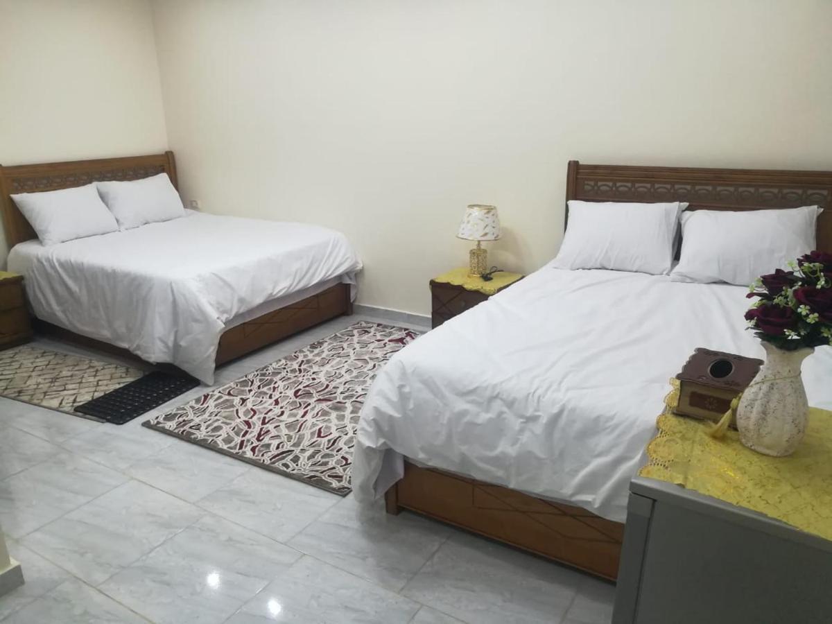 Kafret el-Gabal Ramses Guest House מראה חיצוני תמונה